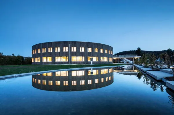 Umweltbewusste und energieeffiziente Komfort-Lösungen für das Passivhaus Bild: Umweltbewusste und energieeffiziente Komfort-Lösungen für das Passivhaus
