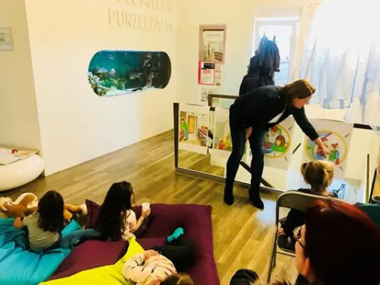 Bild: Engel Sebastian bei Purzelzahn zu Gast