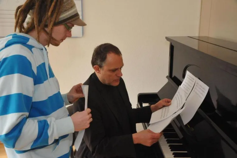 Bild: Musiktheorie und Bandworkshops für Hobbymusiker in München