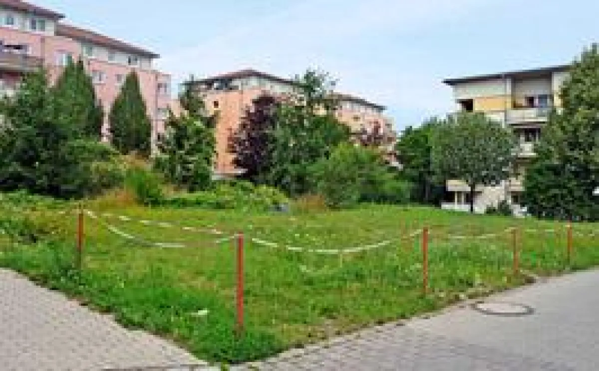 Durch AENGEVELT vermittelt: Hochwertiges Wohnbaugrundstück in Dresden