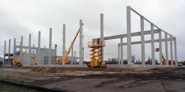 Bild: WARDOW.COM baut neues Logistikzentrum in Wustermark