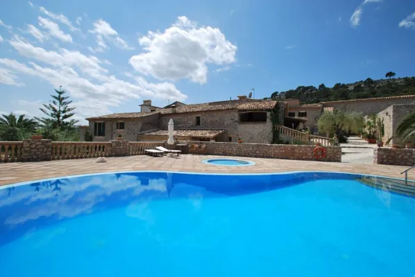 Bild: Singlereisen.de: Aktivurlaub für Alleinreisende im Fincahotel auf Mallorca