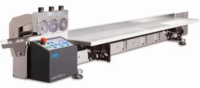 Bild: cab auf der Productronica 2017: extralange Leiterplatten trennen