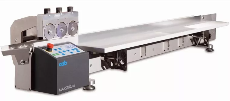 cab auf der Productronica 2017: extralange Leiterplatten trennen Bild: cab auf der Productronica 2017: extralange Leiterplatten trennen