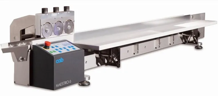 Bild: cab auf der Productronica 2017: extralange Leiterplatten trennen
