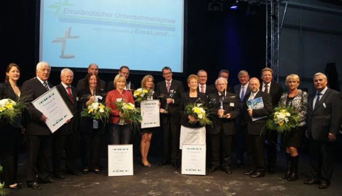 Preisträger, Laudatoren und Veranstalter des Emsländischen Unternehmenspreises