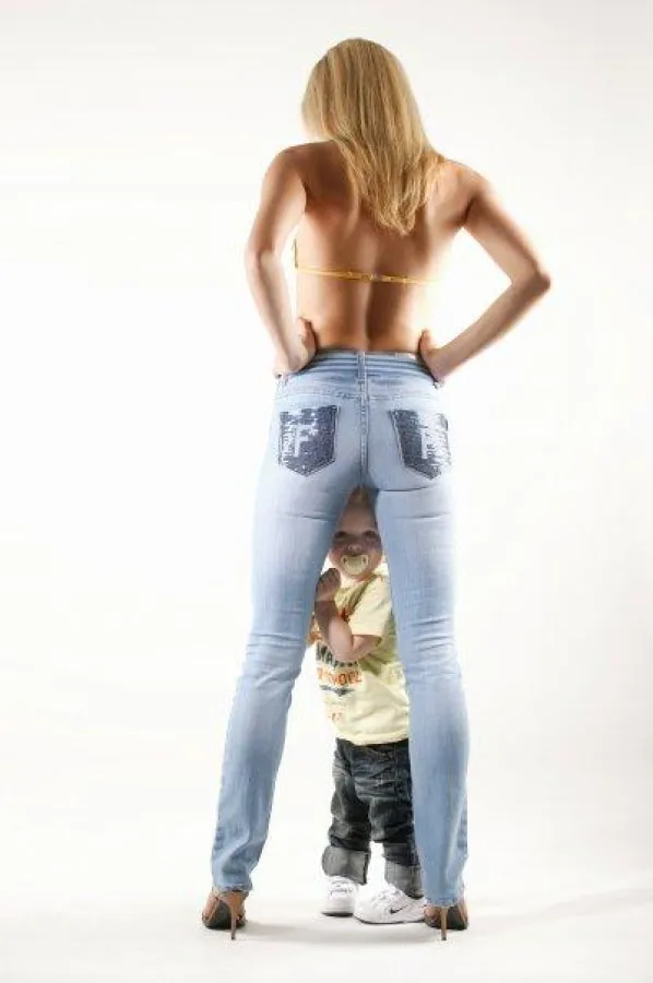 Dame in unsere FEN Jeans
