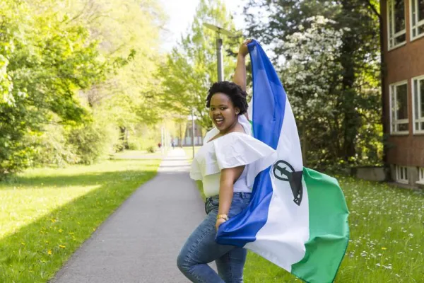 Bild: Wie aus Fremden Freunde werden