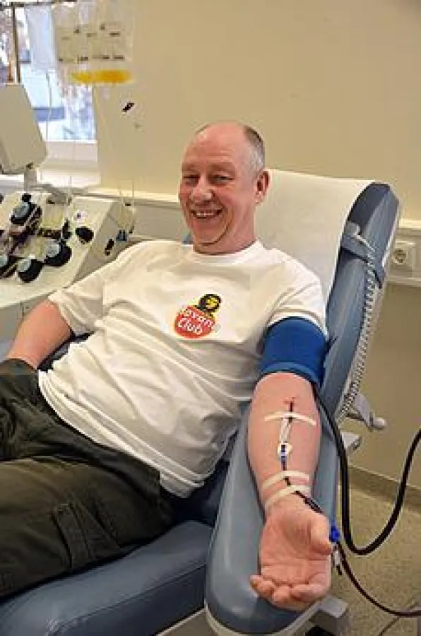 Er spendet, weil Blutspender sein Leben retteten