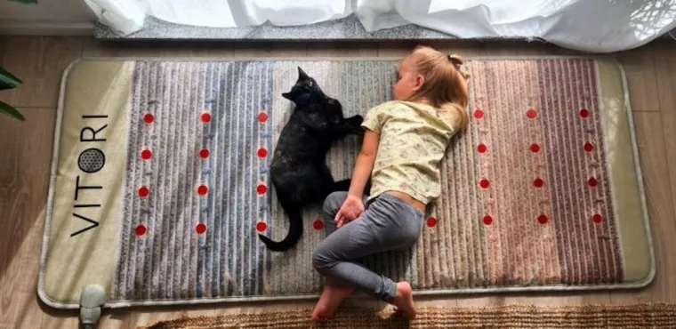 Bild: Sebastian Krenz mit der "Quelle des Lebens" LIVE bei GesundCoachTV