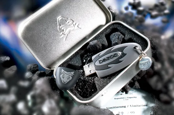 bazoo Drive Brillant Edition - Brillantes Kultobjekt jetzt im Handel Bild: bazoo Drive Brillant Edition - Brillantes Kultobjekt jetzt im Handel