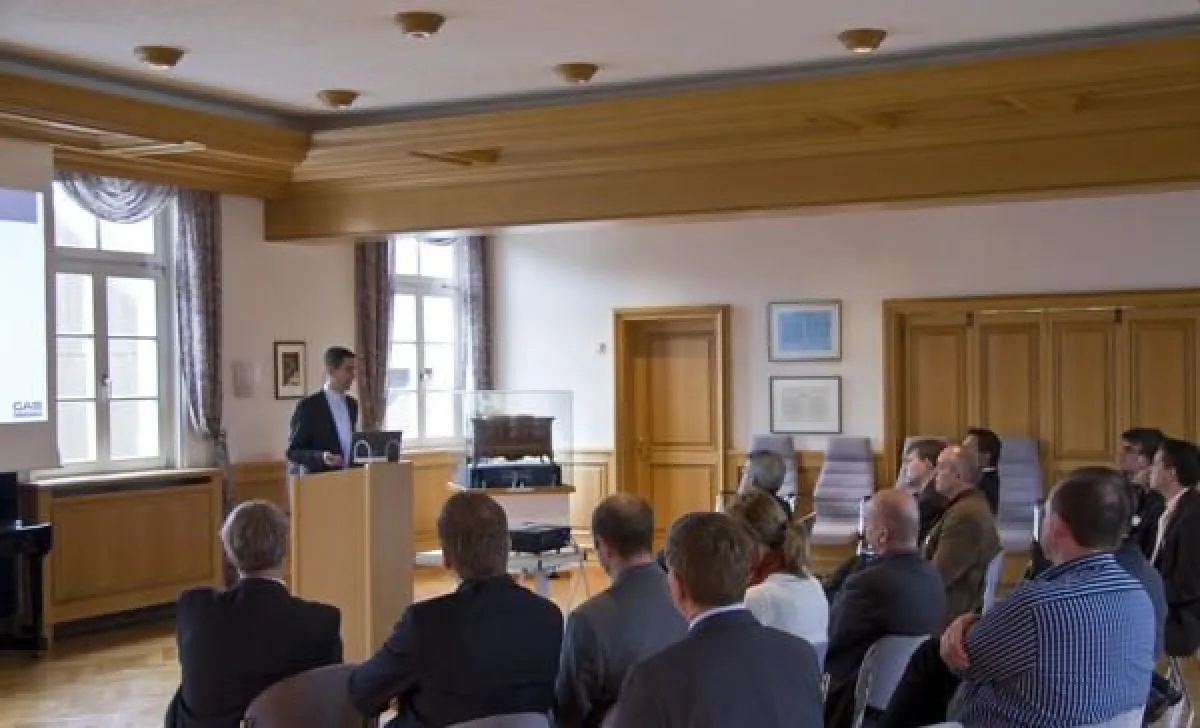 Michael Zehr von CAB Solutions stellt Tourismus - WLAN vor