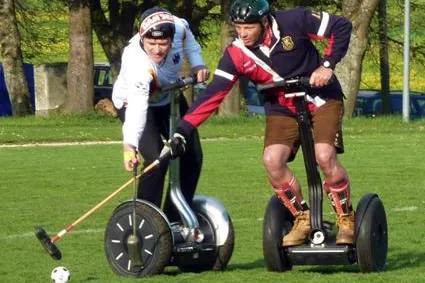 SegwayPolo Länderspiel / Deutschland - Österreich 4:2 Bild: SegwayPolo Länderspiel / Deutschland - Österreich 4:2