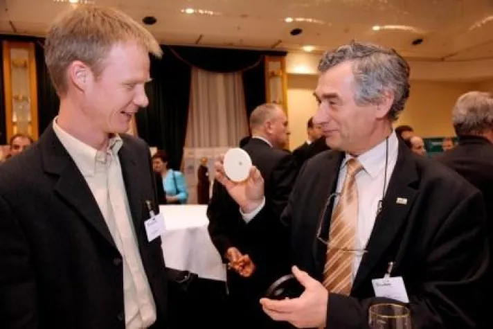 Anlagenbau der Zukunft - Der Weg zur ressourceneffizienten Anlage Bild: Anlagenbau der Zukunft - Der Weg zur ressourceneffizienten Anlage