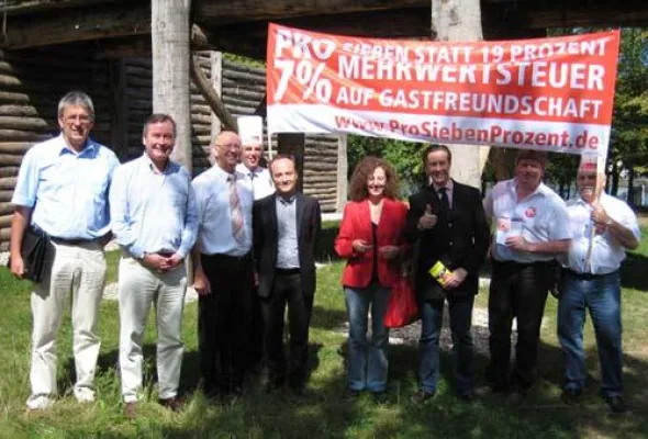 Bild: Erleichterung über Mehrwertsteuersenkung bei Hotellerie im Landkreis Kelheim: Chance für Qualität & Service