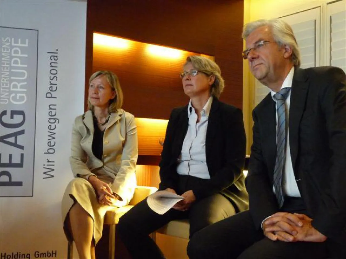 v.l.n.r.: Dr. med. Anette Wahl-Wachendorf, Vizepräsidentin beim Verband Deutscher Betriebs- und Werk