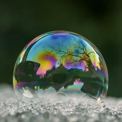 Bild: Wieder staunen und große Augen kriegen: Fotospaziergang „Seifenblasen und Co.“