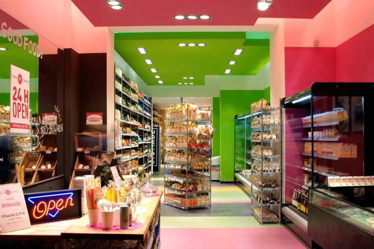 Fresh\'N\'Friends - Berlins trendigster Bio Supermarkt in der Kastanienallee Berlin