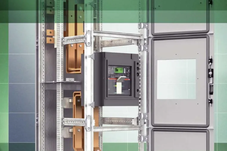 Reihenschaltschranksystem TriLine-R - Integration ABB Kompaktleistungsschalter Tmax T6, T7 / Emax X1 Bild: Reihenschaltschranksystem TriLine-R - Integration ABB Kompaktleistungsschalter Tmax T6, T7 / Emax X1