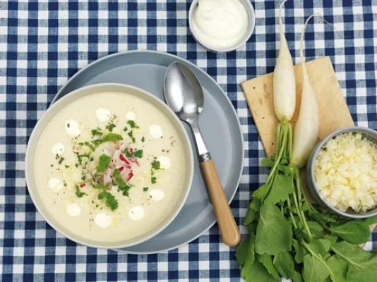 Bild: Drei Individualisten: Crème fraîche, Schmand und saure Sahne