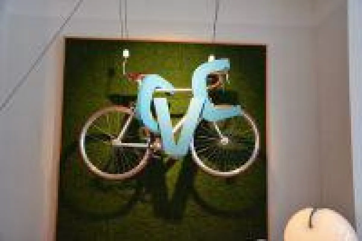 Das CCVOSSEL Team im BICICLI Store Berlin-Mitte