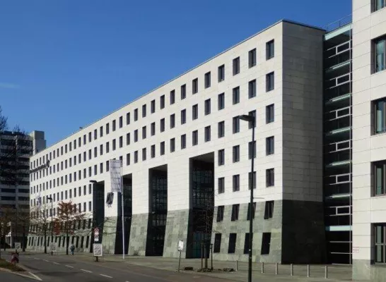 Bild: Düsseldorf: Land NRW mietet über Aengevelt 7.200 m² im CELLS-Objekt „Uerdinger Straße 88–92“
