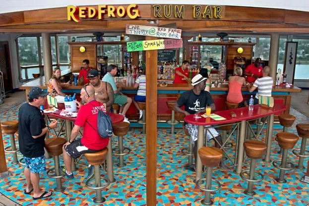 Bild: „Upgrade“ für die Carnival Valor – Marktführer setzt neues F&B-Konzept auf weiterem Schiff um