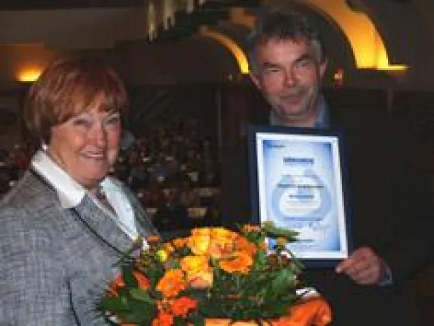 Bild: Manni Breuckmann - Neuer Botschafter der Lebenshilfe NRW