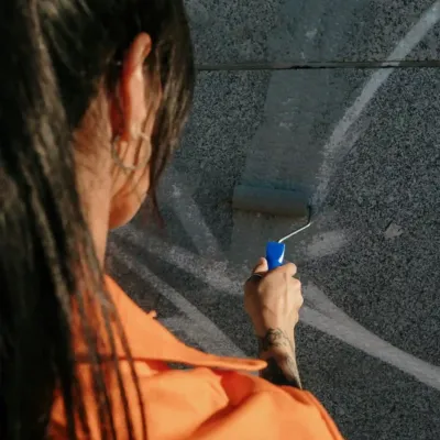 Bild: Graffitientfernung Hamburg: Schnelle Hilfe für saubere Fassaden und gepflegte Immobilien