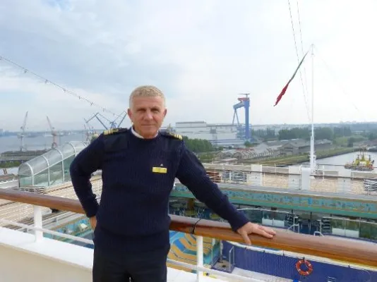 Bild: Willkommen in Warnemünde, Costa Fortuna