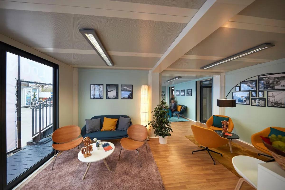 Pop-Up Store mit Roadshow von Adapteo