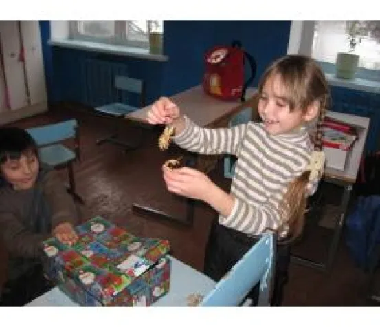 Bild: Weihnachten im Schuhkarton – Freude und Hoffnung für Kinder in Not