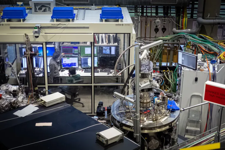 Bild: Spintronik an BESSY II: Echtzeit-Analyse von magnetischen Doppelschichtsystemen