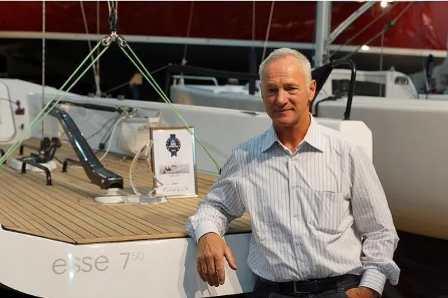 Bild: Esse750 wird als ‚European Yacht of the Year 2012’ ausgezeichnet