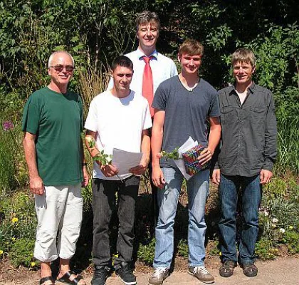 CJD Jugenddorf Offenburg feiert 100 erfolgreiche Absolventen Bild: CJD Jugenddorf Offenburg feiert 100 erfolgreiche Absolventen