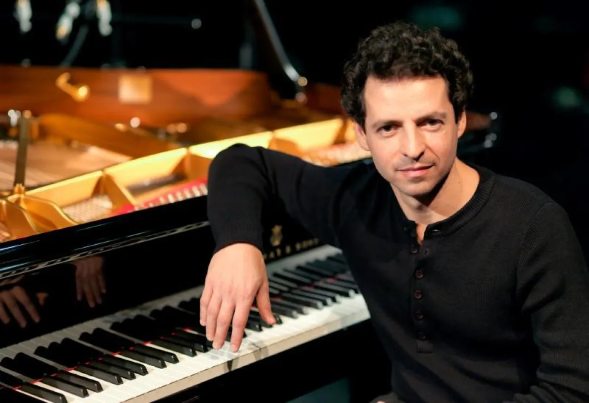 Pianist Roman Zaslavsky