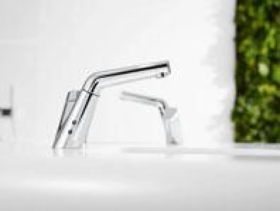 Das Hybridmodell HANSASIGNATUR ist extravagant und funktional zugleich. Foto: Hansa Armaturen GmbH