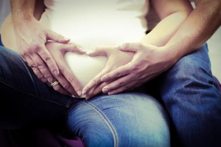 Wenn der Kinderwunsch auf dem Wunschzettel steht Bild: Wenn der Kinderwunsch auf dem Wunschzettel steht