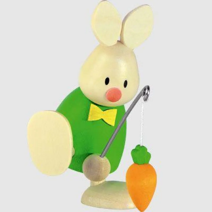 Max mit Möhre. Foto: Dirk Hobler