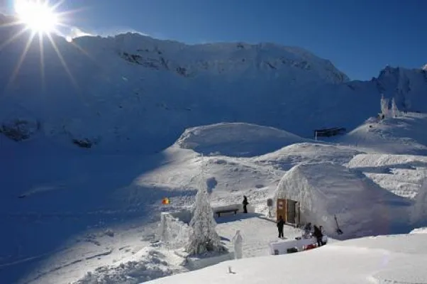 Bild: Winterzauber in Siebenbürgen - Eishotel und Sommerresidenz