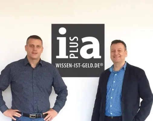 Von Lackum entwickelt Strategie und Erscheinungsbild für Finanz-Dienstleister i-plus-a GmbH Bild: Von Lackum entwickelt Strategie und Erscheinungsbild für Finanz-Dienstleister i-plus-a GmbH