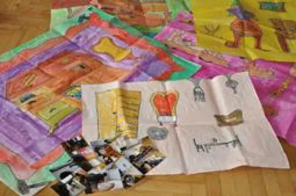 Bild: Was macht der Tischler aus Holz?