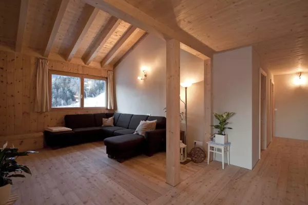 Bild: SOLIGNO - das leimfreie Massivholz Bausystem