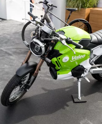 Bild: Valeo stellt 48V-Technologie für Motorrad- und Fahrradantriebe vor