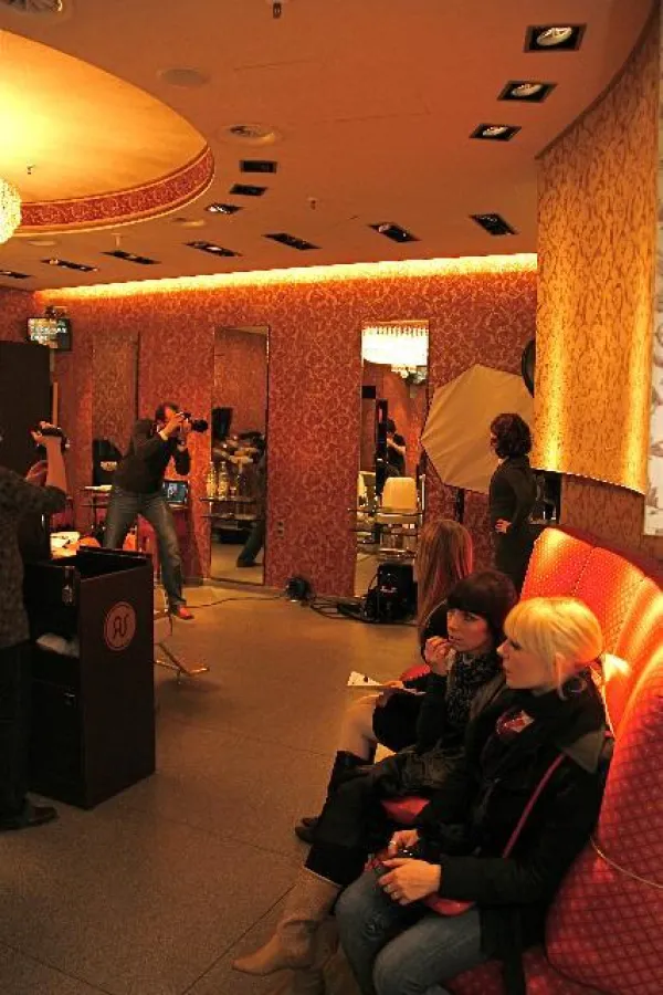 Gespannt warten die Teilnehmer auf den Moment für ihr Castingfoto.