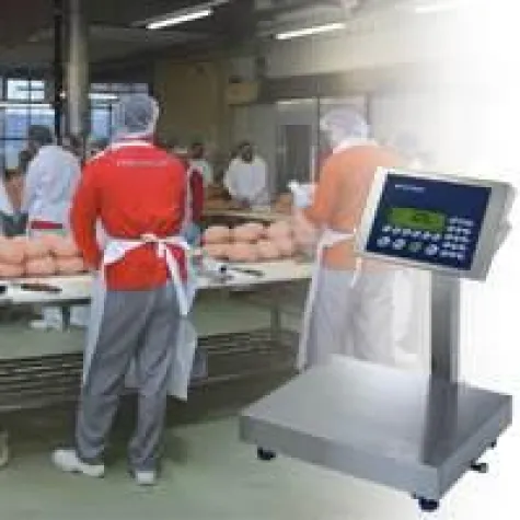 Robuste Tisch- und Bodenwaagen für 12 Tonnen Dönerfleisch Bild: Robuste Tisch- und Bodenwaagen für 12 Tonnen Dönerfleisch
