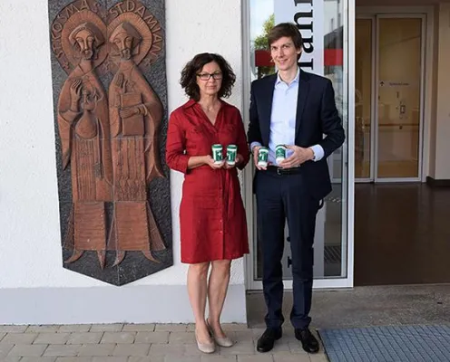Notfalldosen für Burglengenfelder Seniorinnen und Senioren Bild: Notfalldosen für Burglengenfelder Seniorinnen und Senioren