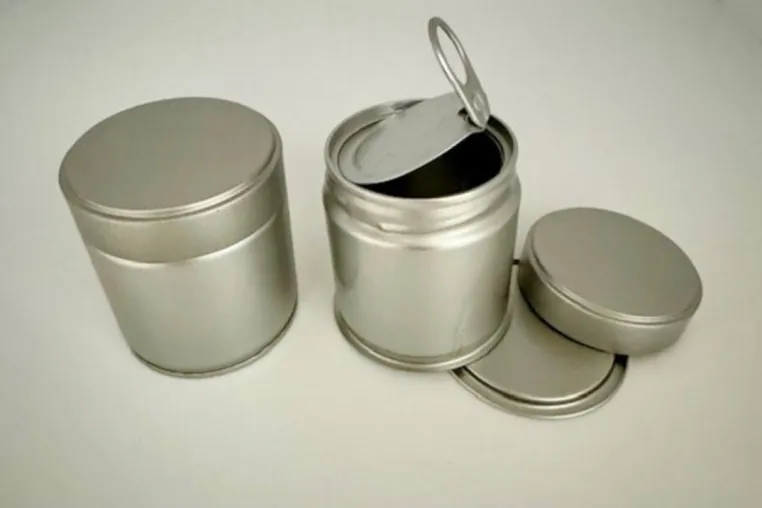 Nachhaltige Metalldosen mit Aromaverschluss: Die perfekte Lösung für Tee, Gewürze und mehr Bild: Nachhaltige Metalldosen mit Aromaverschluss: Die perfekte Lösung für Tee, Gewürze und mehr