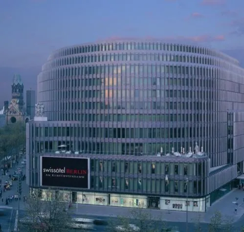 Bild: Swissôtel Berlin erfüllt die Kinderwünsche des SOS-Kinderhorts Berlin Moabit