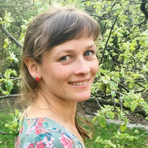 Bild: Auf Gartentour durch Deutschland und Österreich. Gunhild Rudolph rockt mit ihren Kindern die heimischen Gärten